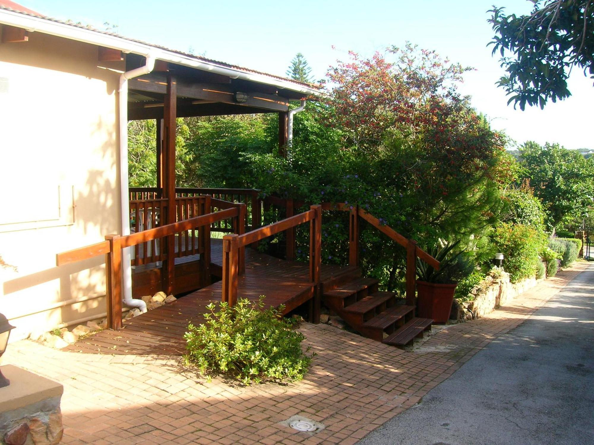 Dempsey'S Self-Catering Guest House Port Elizabeth Ngoại thất bức ảnh