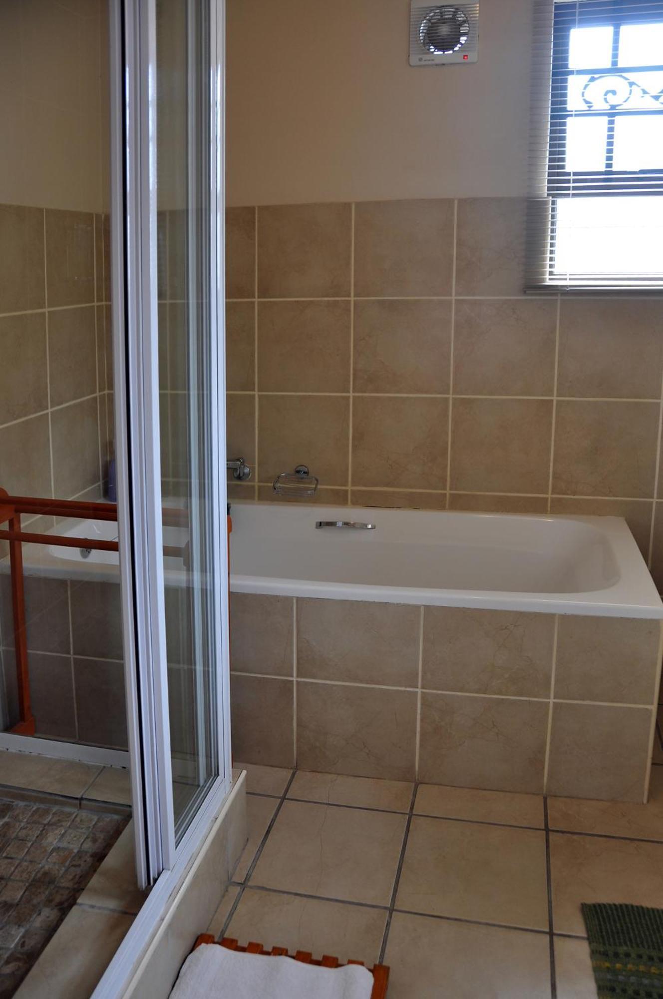 Dempsey'S Self-Catering Guest House Port Elizabeth Ngoại thất bức ảnh