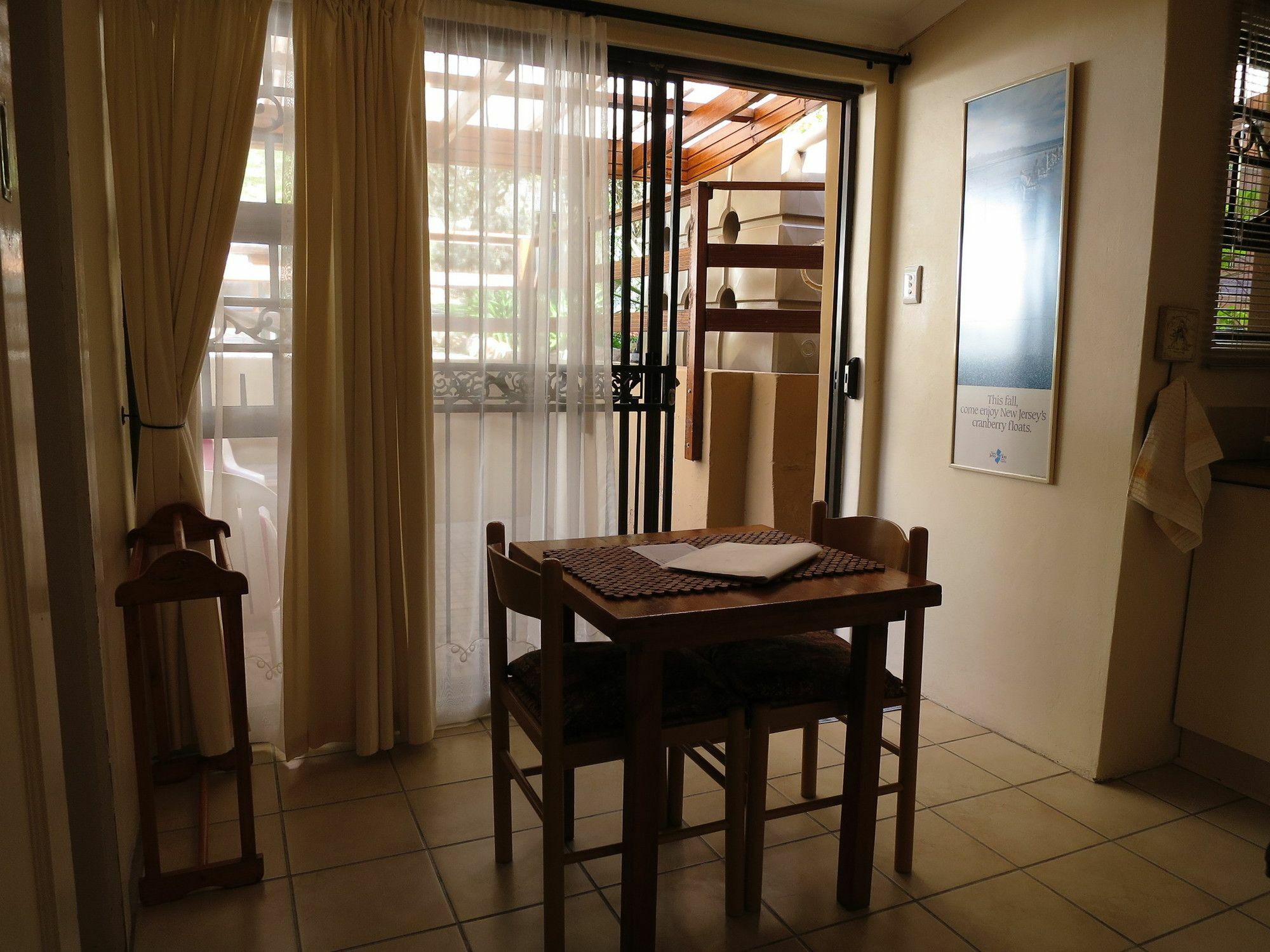 Dempsey'S Self-Catering Guest House Port Elizabeth Ngoại thất bức ảnh