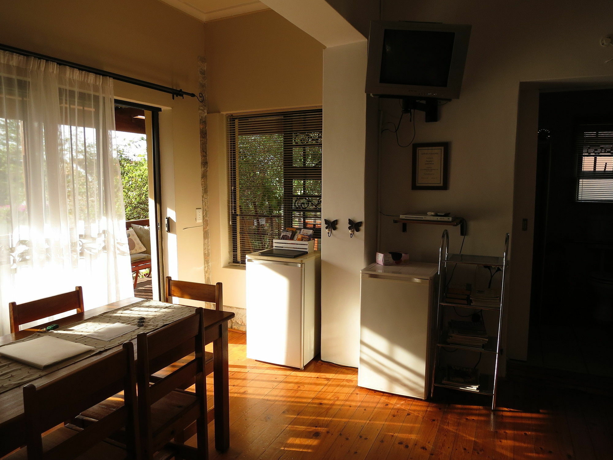 Dempsey'S Self-Catering Guest House Port Elizabeth Ngoại thất bức ảnh