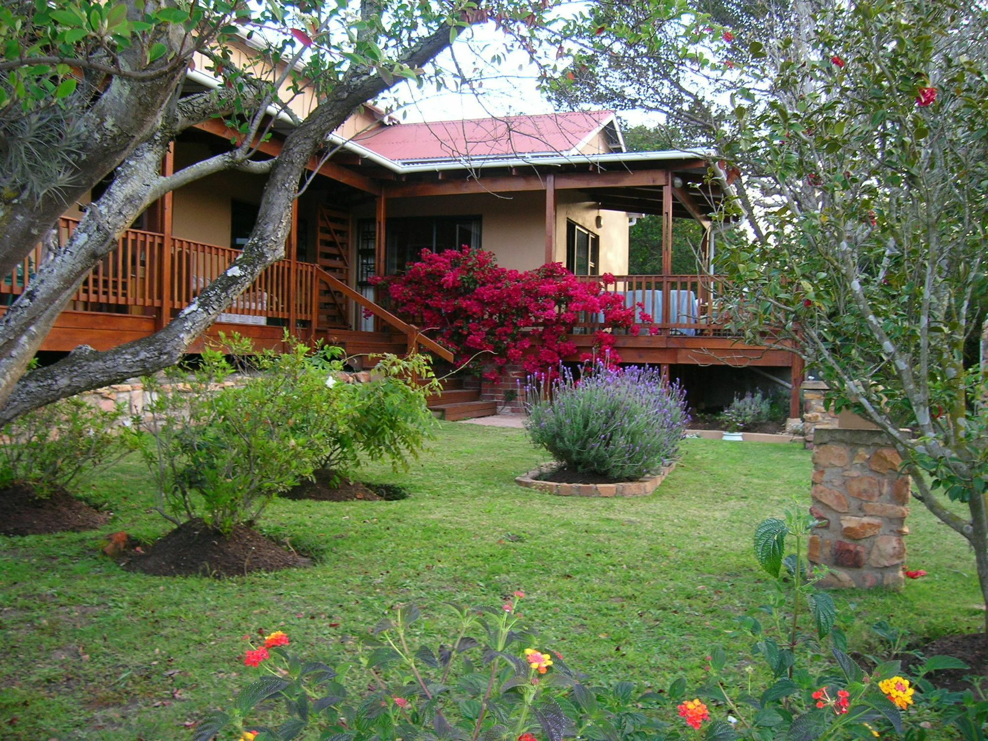Dempsey'S Self-Catering Guest House Port Elizabeth Ngoại thất bức ảnh